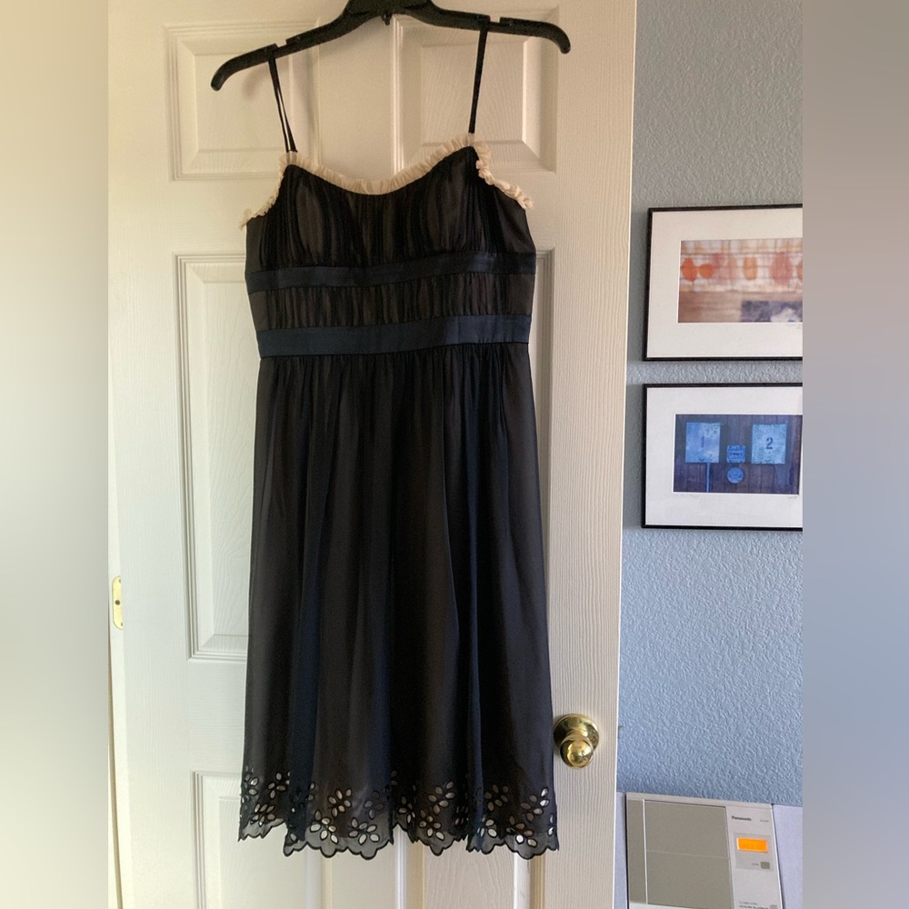 🎩 MAXANDCLEO, SILK, VINTAGE Cocktail dress, rusching; cutout detail, embroidered